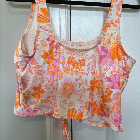 Trendy Tankini / Yoga Top, Pink and Orange, Size 1x - Picture 4 of 4